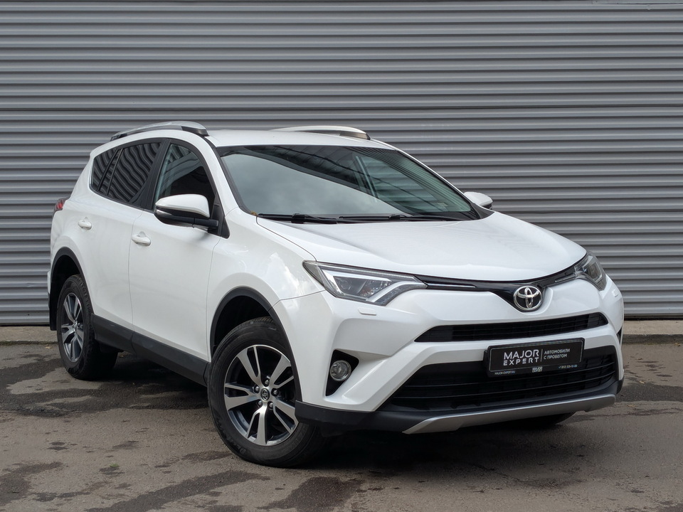 Toyota Rav-4 с пробегом в автосалоне Форис Авто