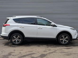 фото Toyota RAV 4 IV 2019