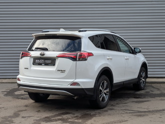 фото Toyota RAV 4 IV 2019