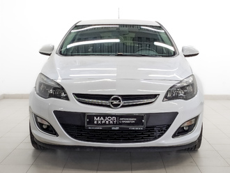 фото Opel Astra J 2012