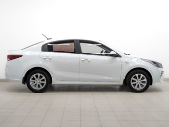 фото Kia Rio 2018