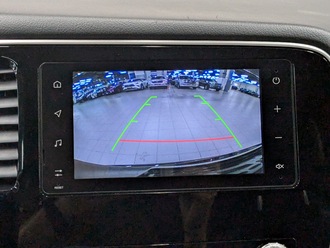 фото Mitsubishi Outlander III 2021