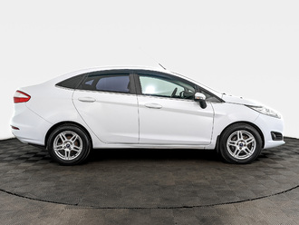 фото Ford Fiesta VII 2015