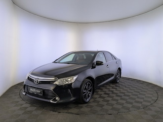 фото Toyota Camry VII 2017