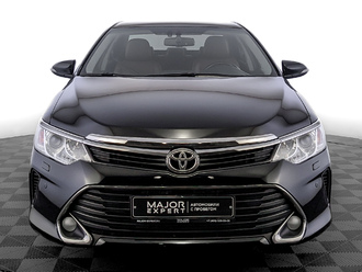 фото Toyota Camry VII 2017