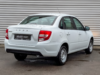 фото Lada Granta II 2025