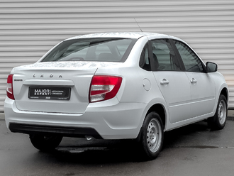 фото Lada Granta II 2025