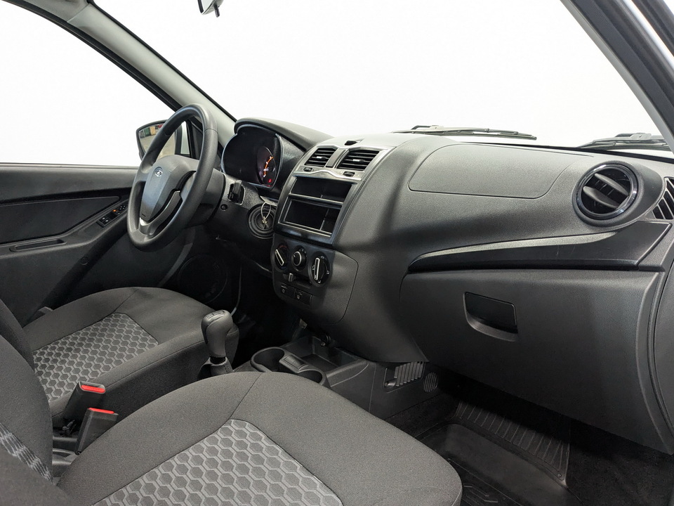 Lada Granta с пробегом в автосалоне Форис Авто