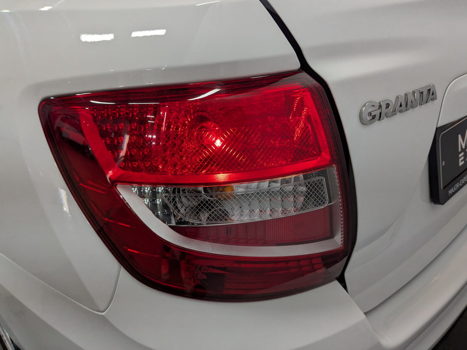 Lada Granta с пробегом в автосалоне Форис Авто