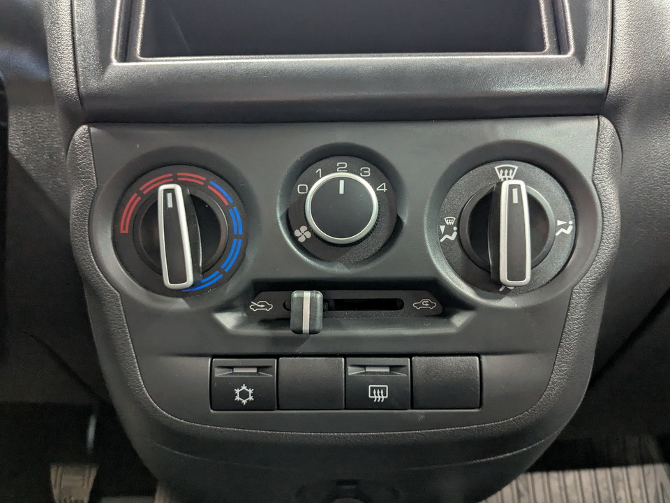 Lada Granta с пробегом в автосалоне Форис Авто