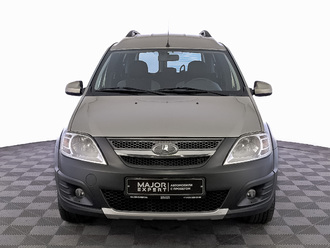 фото Lada Largus 2019