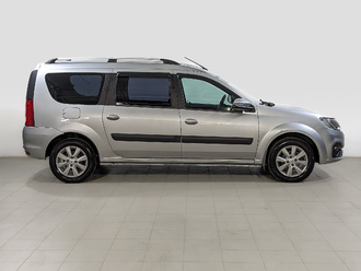фото Lada Largus 2021