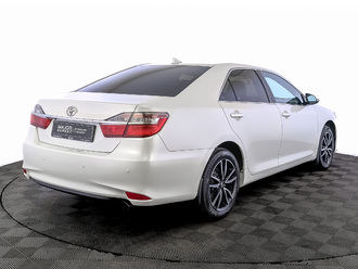 фото Toyota Camry VII 2017