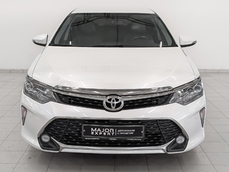 фото Toyota Camry VII 2017