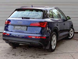 фото Audi Q5 (B9) 2022