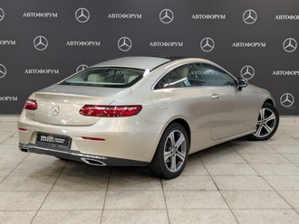 фото Mercedes-Benz E (C/A238) 2018