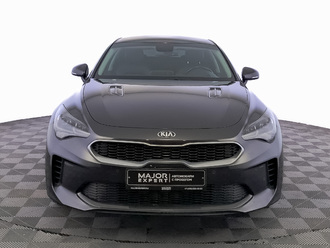 фото Kia Stinger I 2018