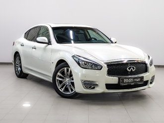 фото Infiniti Q70 2018