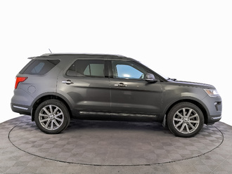 фото Ford Explorer V 2018