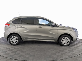 фото Lada XRAY 2021
