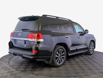 фото Toyota Land Cruiser 200 2019