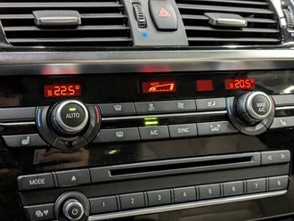 фото BMW X4 (F26) 2018