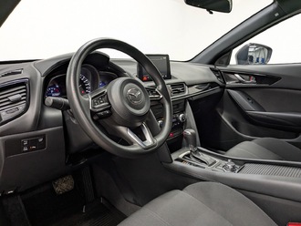 фото Mazda CX-4 I 2023