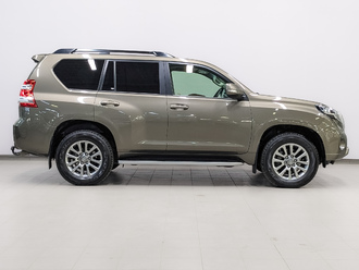 фото Toyota Land Cruiser Prado 150 2016