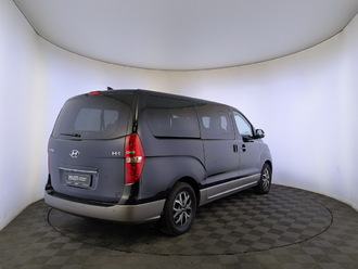 фото Hyundai H-1 II 2021