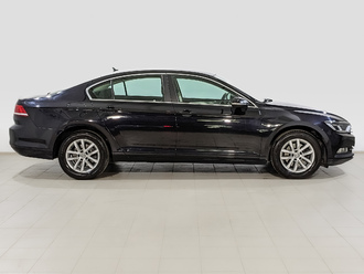 фото Volkswagen Passat B8 2017