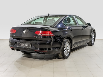 фото Volkswagen Passat B8 2017