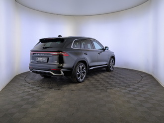 фото Geely Monjaro 2024