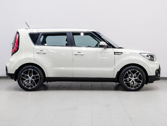 фото Kia Soul II 2017