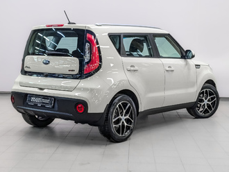 фото Kia Soul II 2017