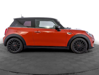 фото Mini Mini III (F56/F55) 2019