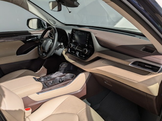 фото Toyota Highlander IV 2021