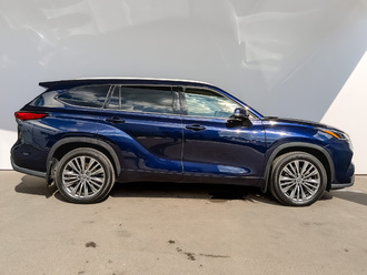 фото Toyota Highlander IV 2021