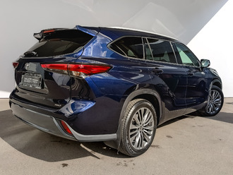 фото Toyota Highlander IV 2021