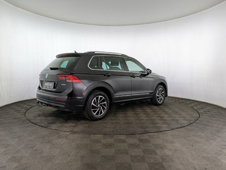 фото Volkswagen Tiguan II 2018