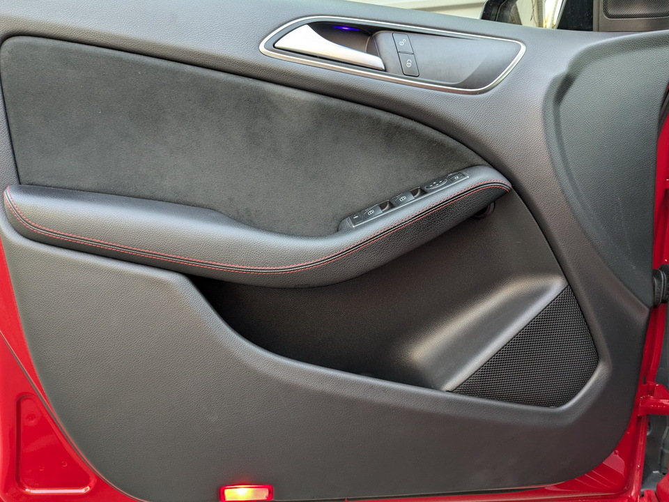 Mercedes-Benz B-Класс с пробегом в автосалоне Форис Авто