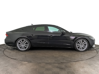 фото Audi A7 (4K) 2021