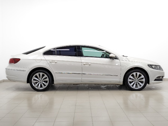 фото Volkswagen Passat CC 2012