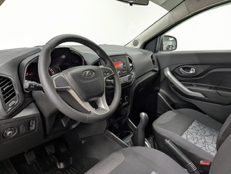 фото Lada XRAY 2021