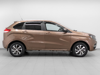 фото Lada XRAY 2021