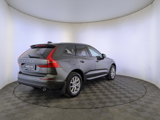 фото Volvo XC60 II 2020