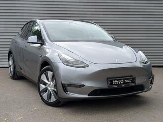фото Tesla Model Y 2023