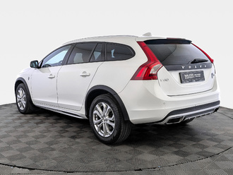 фото Volvo V60 CC  2016 с пробегом