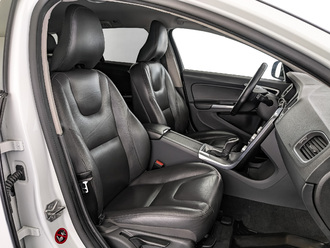 фото Volvo V60 CC  2016 с пробегом
