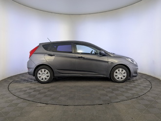 фото Hyundai Solaris I 2014