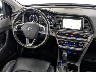 Hyundai Sonata с пробегом в автосалоне Форис Авто